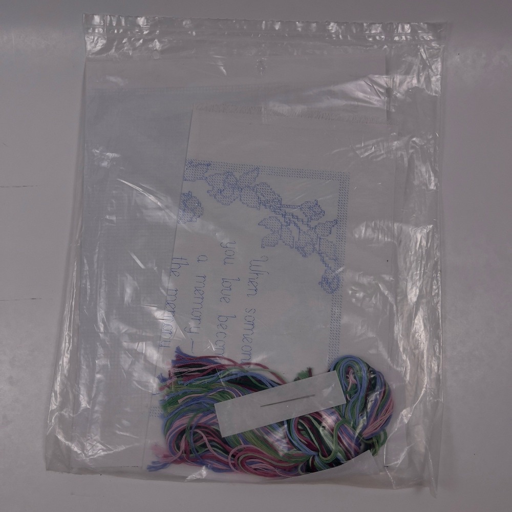 Vintage Happy Things Stamped Cross Stitch Kit "Memory" Roses Floral 1996 NOS - Picture 2 of 2
